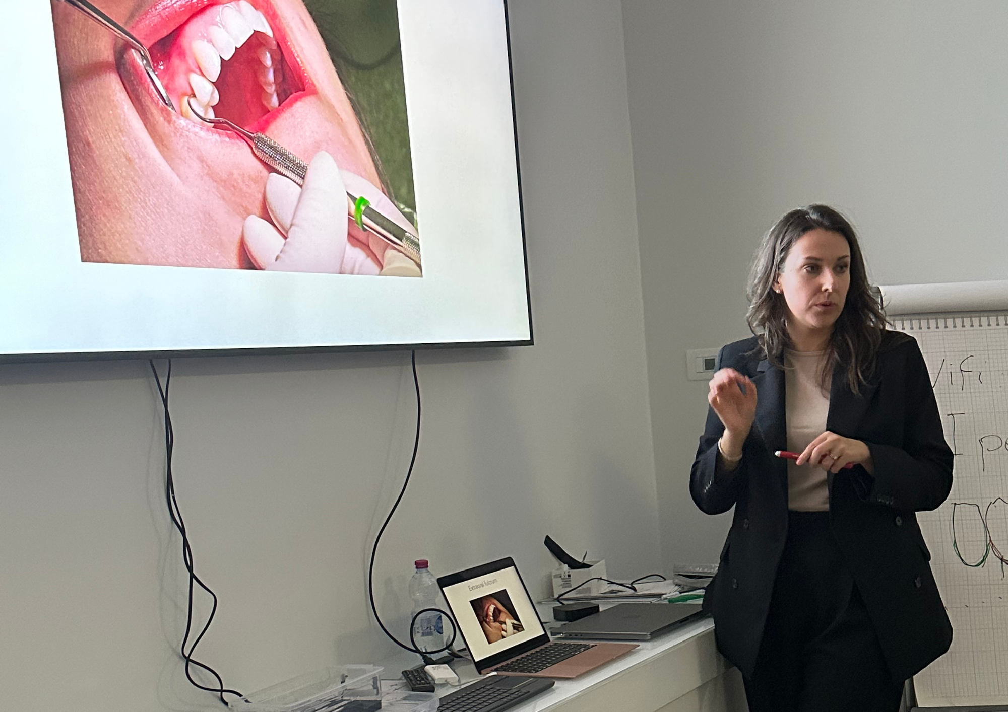 Periodontal course for dental hygienists and dentists